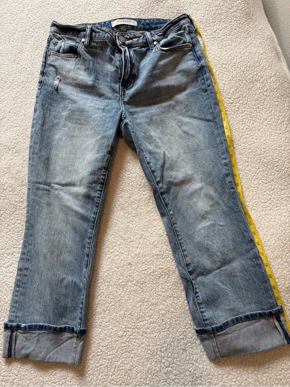 Liverpool - Light Wash Women's Jeans - Comfortable Straight Crop